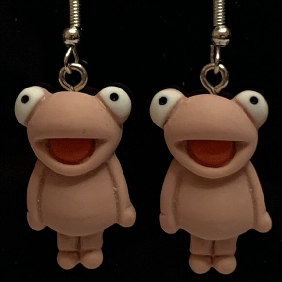 Frog Earring, Gift Idea, Frog Jewelry, Amphibian Earring, Silly Earring, Cute - Picture 1 of 5